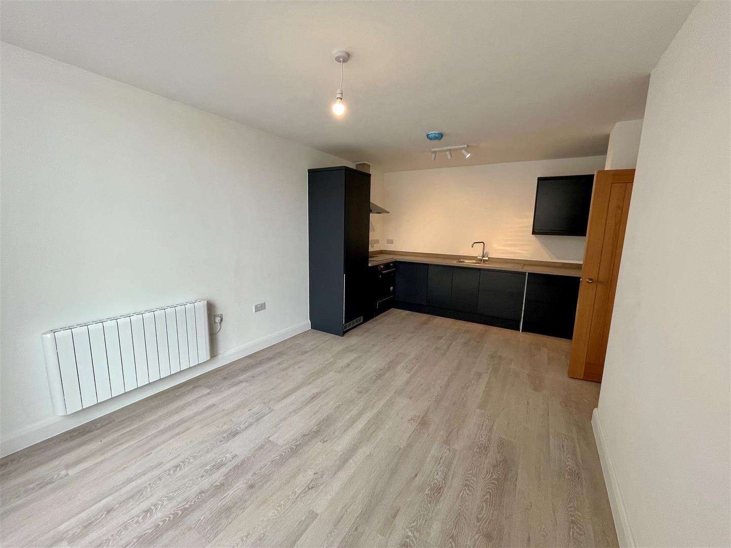 Apartment 7 5-9 Cross Street, Oswestry, SY11 2NF Let Agreed